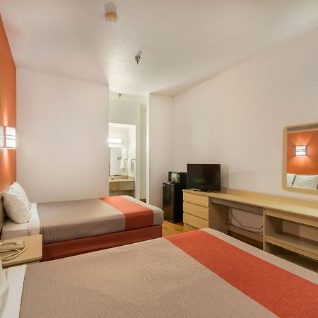 Americas Best Value Inn & Suites Humble Eksteriør billede