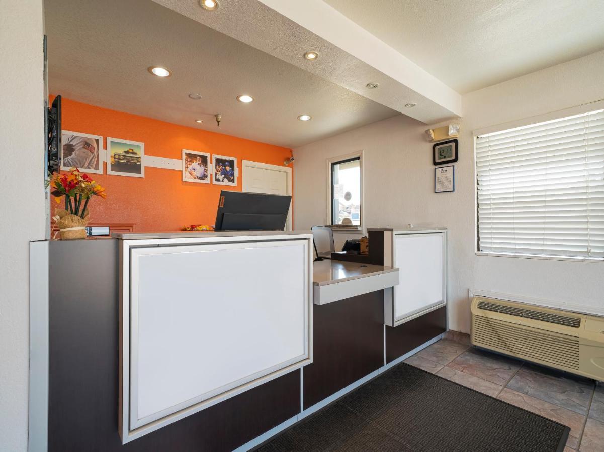 Americas Best Value Inn & Suites Humble Eksteriør billede