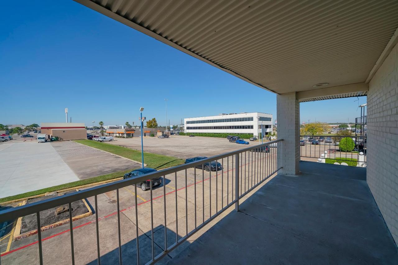 Americas Best Value Inn & Suites Humble Eksteriør billede